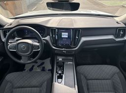 Zunanja slika - Volvo XC60 - B4P Momentum PRO AT FWD KAMERA-GRETJE.SED.-DAB+ - 8 - Predogledna slika