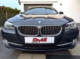 Zunanja slika - BMW Serija 5 - Touring: 520D AVT|PANORAMA|MEMORY|VELIKA NAVI|BIXENON|17 - 3 - Predogledna slika