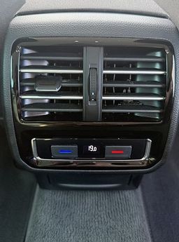 Zunanja slika - VW Passat - Variant 2.0 TDI BMT Comfortline 110kW - 12 - Predogledna slika