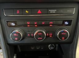 Zunanja slika - Seat Ateca - 1.4TSI-DSG-FULL-LED-KAM360-VIRTUAL-NAVI-WEBASTO... - 19 - Predogledna slika