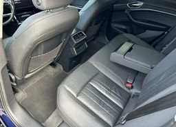 Zunanja slika - Audi e-tron - Sportback 55 quattro S line-LED-NAVI-PDC-ALU20 - 10 - Predogledna slika