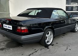 Zunanja slika - Mercedes-Benz E-Razred - E320 - 2 - Predogledna slika