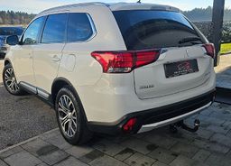 Zunanja slika - Mitsubishi Outlander - 2.2 DI-D 4WD INTENSE+AVT-.KLJUKA- LED-NAVI-PERLA B - 8 - Predogledna slika