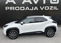 Zunanja slika - Toyota Yaris Cross - 1.5 VVT-i hibrid Sport-NAVI-KAMERA-LED-FULL ASSIS - 4 - Predogledna slika