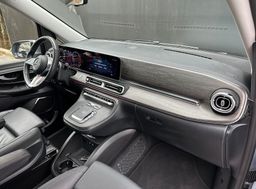 Zunanja slika - Mercedes-Benz V-Razred - V 250d 4M dolgi-PANORAMA-KAM360-BURMESTER-VK-20COL - 9 - Predogledna slika