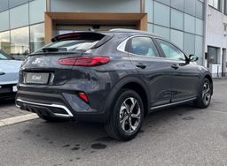 Zunanja slika - KIA XCeed - 1.6 T-GDi LX SMART ISG.7DCT 110 kW - 4 - Predogledna slika