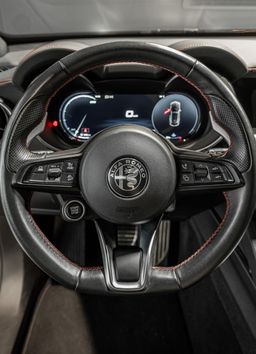 Zunanja slika - Alfa Romeo Stelvio - COMPETIZIONE-Q4-VIRTUAL-NAVI-KEYLESS-RADAR-HK-21C - 16 - Predogledna slika