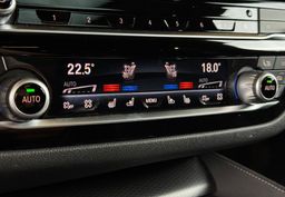Zunanja slika - BMW Serija 5 - : 530d xDrive M Sport-LASER-4CONTROL-HLAJENJE-HEAD - 18 - Predogledna slika