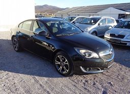 Zunanja slika - Opel Insignia - 1.6 CDTI 136hp - SLOVENSKA -KOMPLET SERVISIRANO - 2 - Predogledna slika