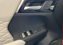 Zunanja slika - Mitsubishi Outlander - 2.4 PHEV Instyle Auto - NA ZALOGI - TOP CENA - - 13 - Predogledna slika
