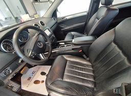 Zunanja slika - Mercedes-Benz ML-Razred - ML 420 CDI-4X4-KAM-NAVI-2X-PDC-SLOVENSKI-1.LASTNIK - 8 - Predogledna slika