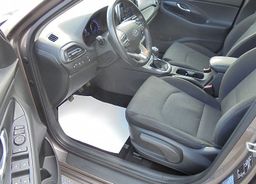 Zunanja slika - Hyundai i30 - 1.5 T-GDI 140 MHEV STYLE°1.LASTNIK°SLO° - 6 - Predogledna slika