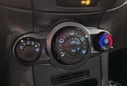 Zunanja slika - Ford Fiesta - 1,25 Trend SLO 1.LASTNIK - 13 - Predogledna slika