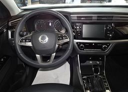 Zunanja slika - SsangYong Korando - 1.5 T-GDI Smart 4WD A T - 4 - Predogledna slika