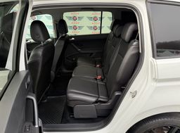 Zunanja slika - VW Touran - 2.0 TDI SCR Family 110  150  PARK SENZ. JAMSTV... - 13 - Predogledna slika