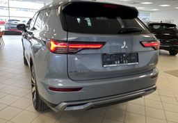 Zunanja slika - Mitsubishi Outlander - 2.4 PHEV Intense Auto - 7.000 EUR AKCIJA - - 4 - Predogledna slika