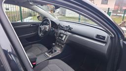 Notranja slika - VW Passat - Variant 2,0 TDI BMT Highline - 8 - Predogledna slika