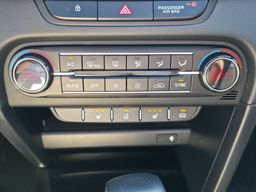 Zunanja slika - KIA Ceed - 1,6 T-GDI GT ISG DCT - 13 - Predogledna slika