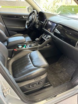 Notranja slika - Škoda Kodiaq - 4x4 2,0 TDI L&K DSG - 7 - Predogledna slika