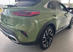 Zunanja slika - KIA XCeed - 1.6 T-GDi EX WAY ISG.7DCT 110.3 kW - 3 - Predogledna slika