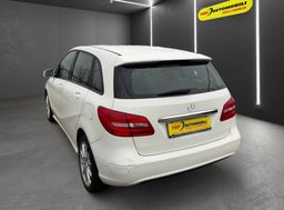 Zunanja slika - Mercedes-Benz B-Razred - 180 CDI BI-XENON AUT NAVI PDC TEMPOMAT TOP - 4 - Predogledna slika