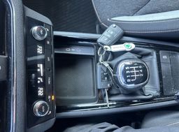 Notranja slika - Škoda Scala - 1.5 TSI ACT. 110kW.SLOVENSKI.SAMO 91.000 KM.VSI SE - 12 - Predogledna slika