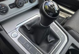 Zunanja slika - VW Passat - Variant 2.0 TDI 150ks °VIRTUAL° °FULL-LED° °KAMERA° - 10 - Predogledna slika