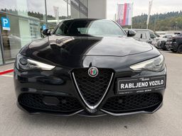Zunanja slika - Alfa Romeo Giulia - 2.0 Turbo 280 Q4 Ti  - AVTOMATIK - SAMO 18.000KM - 2 - Predogledna slika