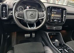Zunanja slika - Volvo XC40 - 2.0 D3 R-Design 2WD -VIRTUAL -KAMERA -MEMORY - 7 - Predogledna slika