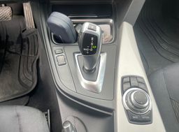 Zunanja slika - BMW Serija 3 - Gran Turismo: 320d xDrive NAVI.PDC.XSENON.VLEČNA NAPRAVA - 18 - Predogledna slika