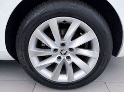 Zunanja slika - Škoda Superb - 2.0 TDI Active Combi DSG|LED|NAVI|MEMORY|17COL - 12 - Predogledna slika