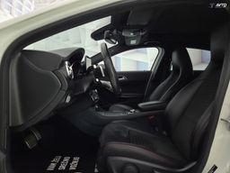 Notranja slika - Mercedes-Benz A-Razred - A 200 d 4MATIC AMG Line Avt. - 11 - Predogledna slika
