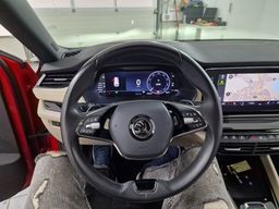 Notranja slika - Škoda Octavia - First Edition 2.0 TDI 110kW.NEMŠKA.USNJE.NAVI.LED - 34 - Predogledna slika