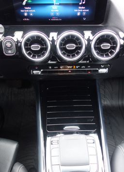 Zunanja slika - Mercedes-Benz B-Razred - 180 AUT. - 10 - Predogledna slika