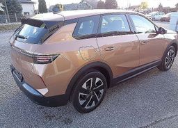 Zunanja slika - Opel Grandland - 1.2 145KM HYBRID - BOGATA OPREMA - 4 - Predogledna slika