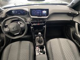 Notranja slika - Peugeot 2008 - Peugeot  ALLURE 1,2 PureTech 130 - NA ZALOGI - 9 - Predogledna slika