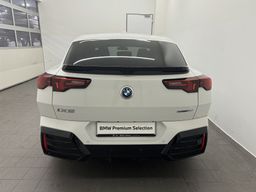 Zunanja slika - BMW iX - 2 eDrive20 - 9 - Predogledna slika