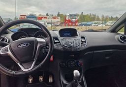 Zunanja slika - Ford Fiesta - 1.5 TDCi 55 kW  ST-LINE HUDA - 9 - Predogledna slika