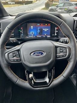 Zunanja slika - Ford Ranger - 3.0 V6 ECOBLUE 240KM A10 e-4WD - DOBAVA TAKOJ - - 8 - Predogledna slika