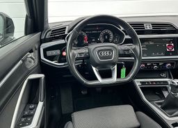 Zunanja slika - Audi Q3 - 35 TDI-S LINE-MATRIX-PANORAMA-ACC-VIRTUAL - 7 - Predogledna slika