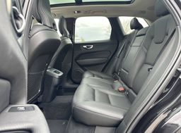 Zunanja slika - Volvo XC60 - B4D AWD AUT Momentum Pro - 11 - Predogledna slika