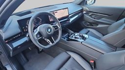 Zunanja slika - BMW Serija 5 - 520d xDrive - 6 - Predogledna slika