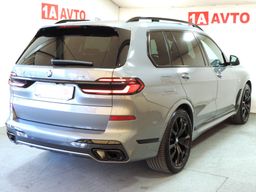 Zunanja slika - BMW serija X7 - X7 xDrive40d M SPORT SKY PANORAMA..... - 5 - Predogledna slika