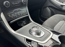 Zunanja slika - Ford S-MAX - 2.0 EcoBlue Titanium Auto ACC Kamera Gretje sed - 19 - Predogledna slika