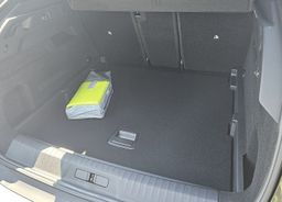 Zunanja slika - Peugeot 3008 - ALLURE 145 HIBRID e-DCT €6.4 - 11 - Predogledna slika