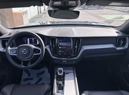 Zunanja slika - Volvo XC60 - B5  P  AWD Plus Dark - 9 - Predogledna slika