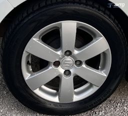 Zunanja slika - Suzuki Swift - 1.3 DELUXE DIG.KLIMA PERLA BELA SLOVENSKI ALU15 - 11 - Predogledna slika