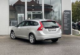 Zunanja slika - Volvo V60 - TEMPOMAT-VELIKI SERVIS-MULTIFUNKCIJA-AVT.KLIMA - 4 - Predogledna slika