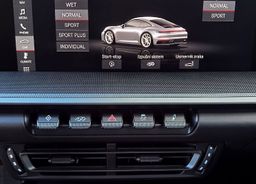 Zunanja slika - Porsche 911 - 3.0 Carrera 4 PDK MATRIX•ACC•HLAJ-SED•BOSE•KAMERA• - 10 - Predogledna slika