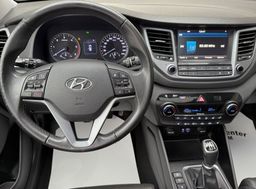 Zunanja slika - Hyundai Tucson - 1.7 CRDI|P4NORAMA|KAMERA|VLEČNA KLJUKA|17COL - 9 - Predogledna slika